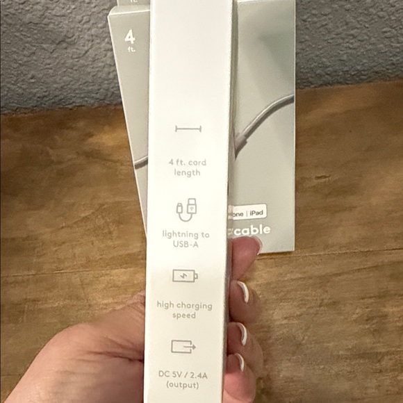 heyday Lightning to USB-A Charging Cable 4ft cord High Speed Charging set of 3 - Picture 3 of 3